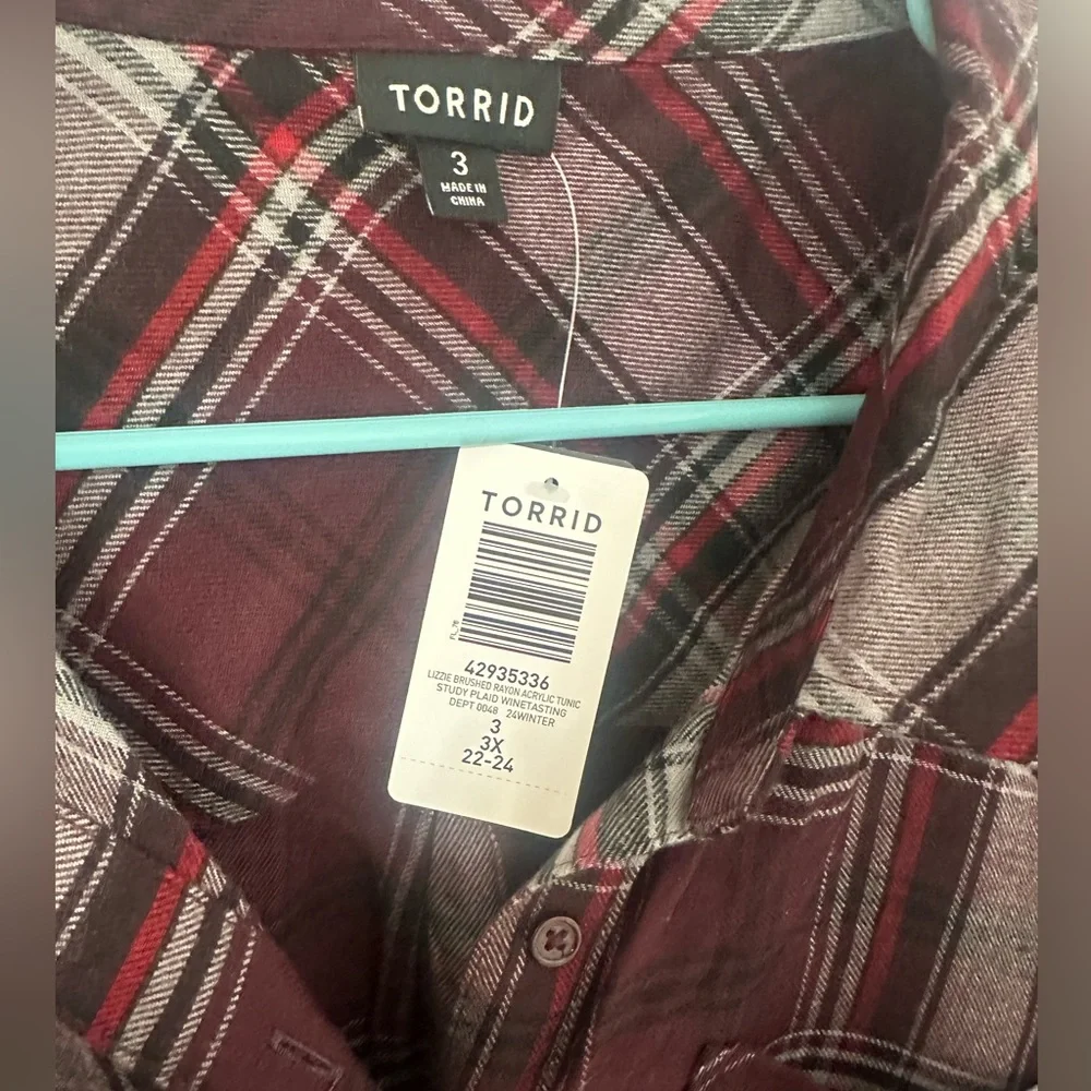 Torrid Flannel tunic - Picture 2 of 5